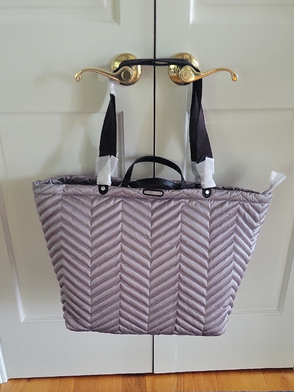 Quilted Chevron Tote Bag in Light Silver